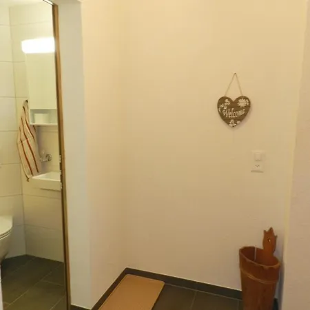 Majelas Heiti Appartement-fewo- Dusche Und Bad- Wc 6-bettwohnung By Interhome *