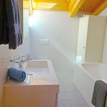 Majelas Heiti Appartement-fewo- Dusche Und Bad- Wc 6-bettwohnung By Interhome Apartamento *